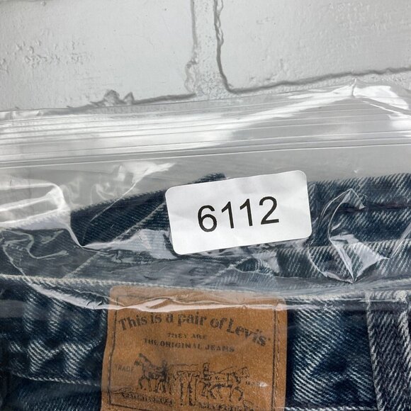 Levis 900 Jeans‎ Women 10 26Wx30L Blue Taper Red Bat Wing Cotton Denim USA VTG - Picture 14 of 14